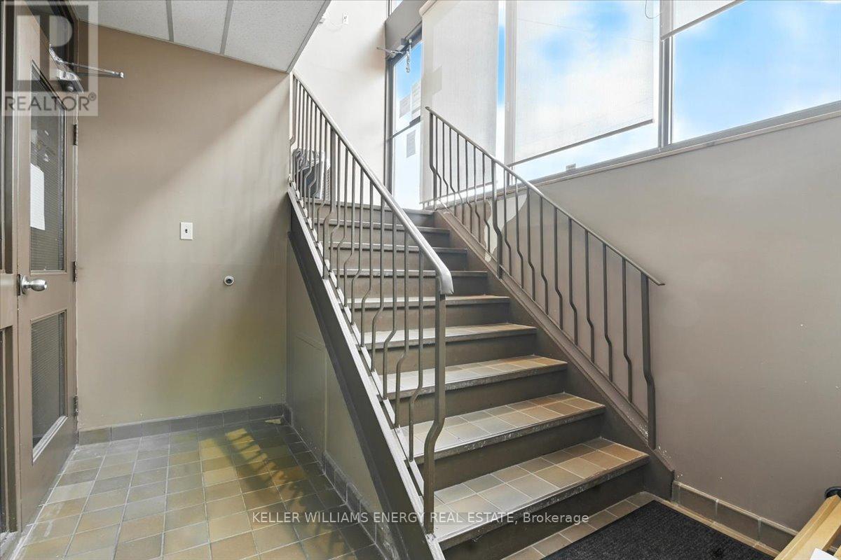 Lower Level - 372 King Street W, Oshawa, Ontario  L1J 2J9 - Photo 22 - E12318259