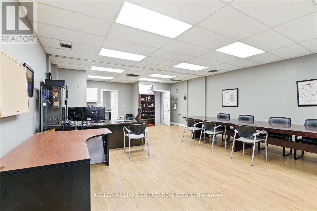 Lower Level - 372 King Street W, Oshawa, Ontario  L1J 2J9 - Photo 25 - E12318259