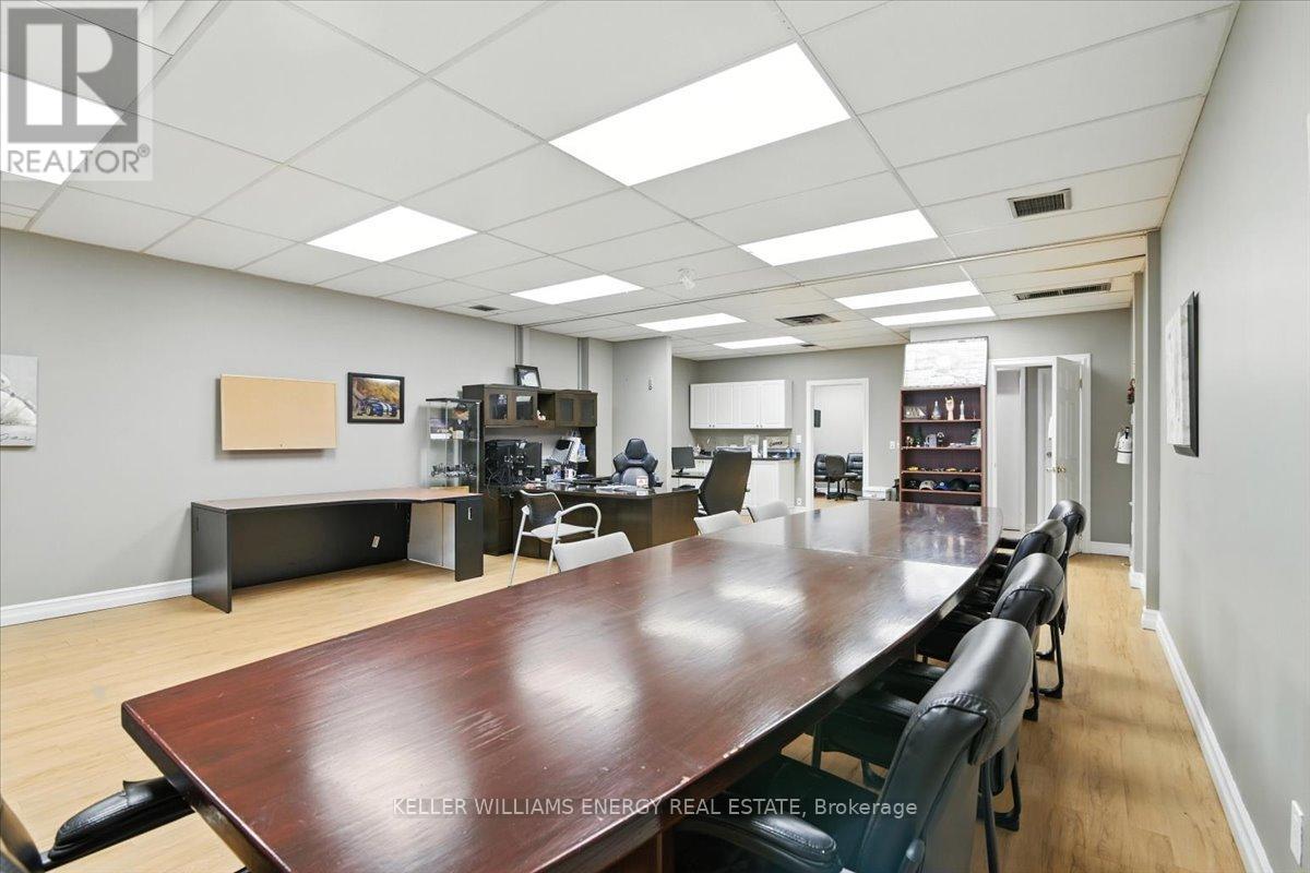 Lower Level - 372 King Street W, Oshawa, Ontario  L1J 2J9 - Photo 27 - E12318259
