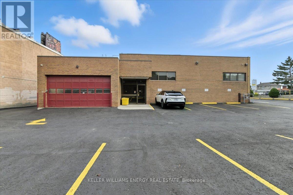 Lower Level - 372 King Street W, Oshawa, Ontario  L1J 2J9 - Photo 36 - E12318259