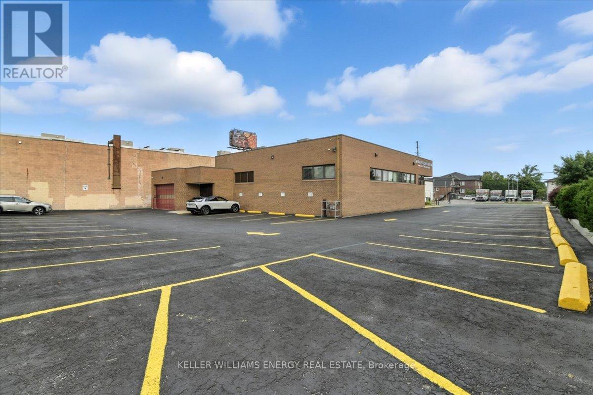 Lower Level - 372 King Street W, Oshawa, Ontario  L1J 2J9 - Photo 37 - E12318259