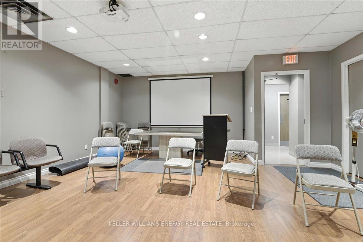Lower Level - 372 King Street W, Oshawa, Ontario  L1J 2J9 - Photo 8 - E12318259