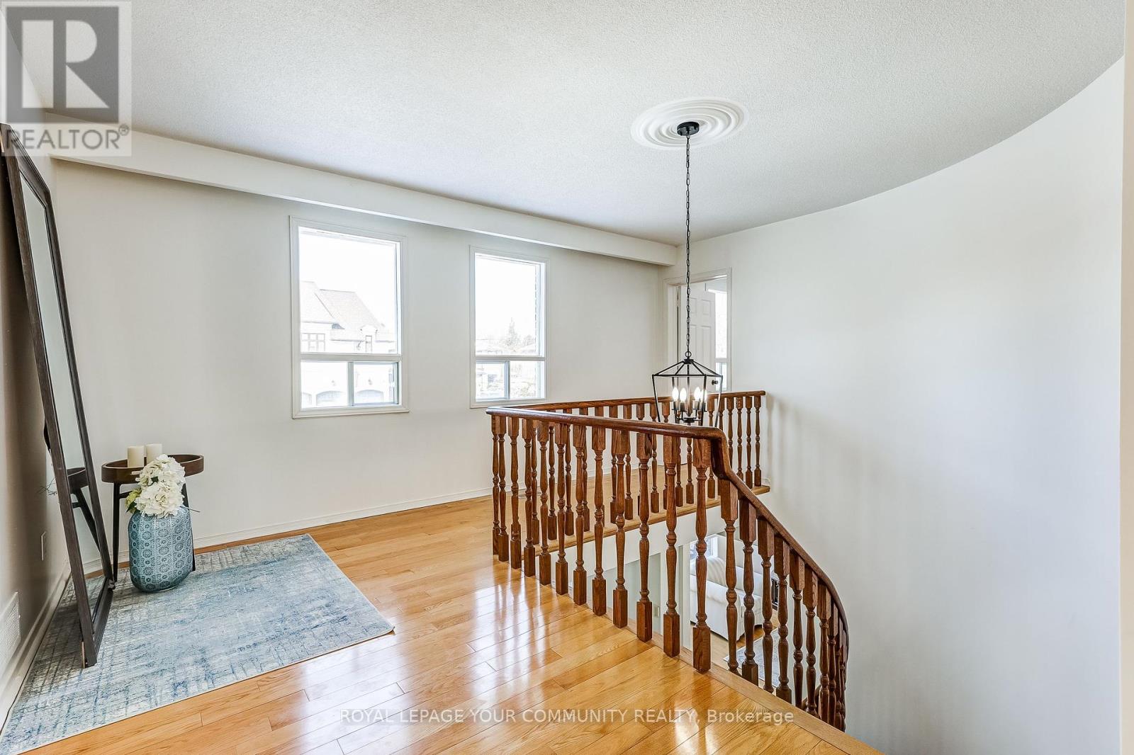 37 Mackay Drive, Richmond Hill, Ontario  L4C 6N9 - Photo 19 - N12319475