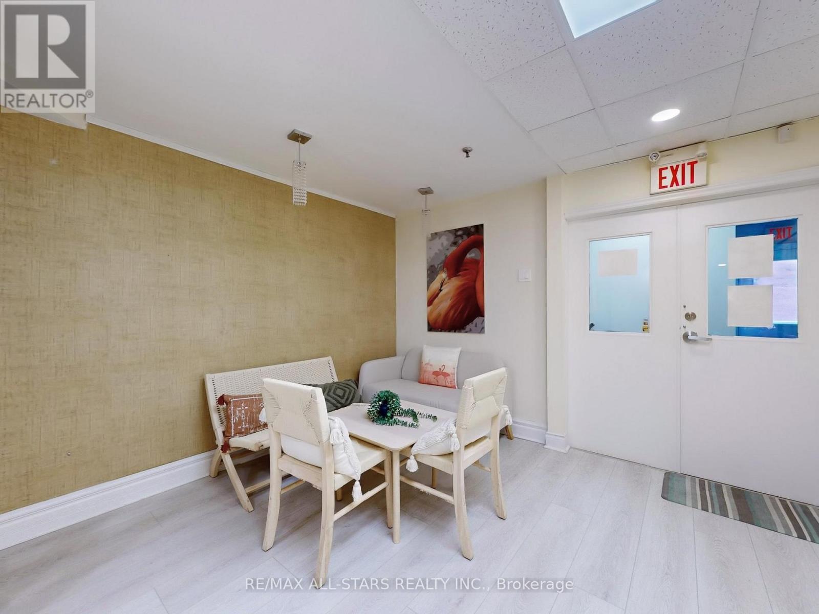 3b - 38 Wellington Street E, Aurora, Ontario  L4G 1H5 - Photo 14 - N12319522