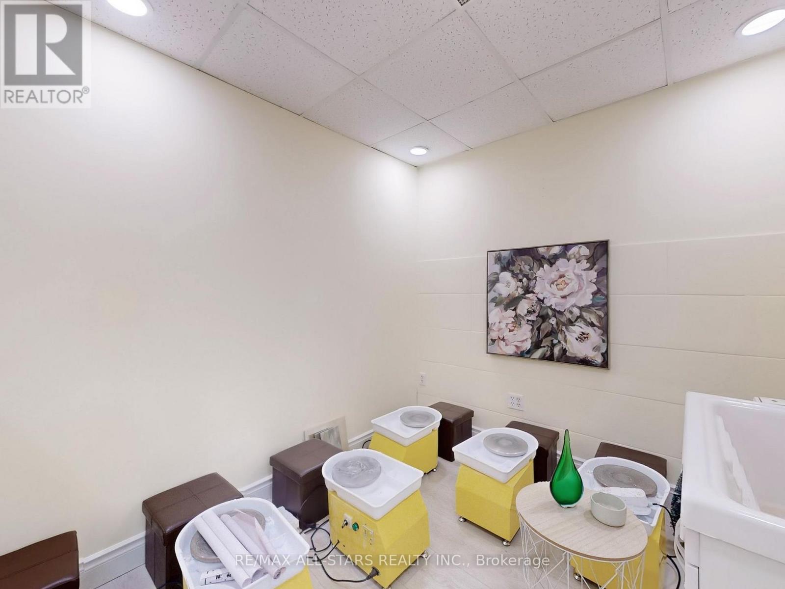 3b - 38 Wellington Street E, Aurora, Ontario  L4G 1H5 - Photo 34 - N12319522