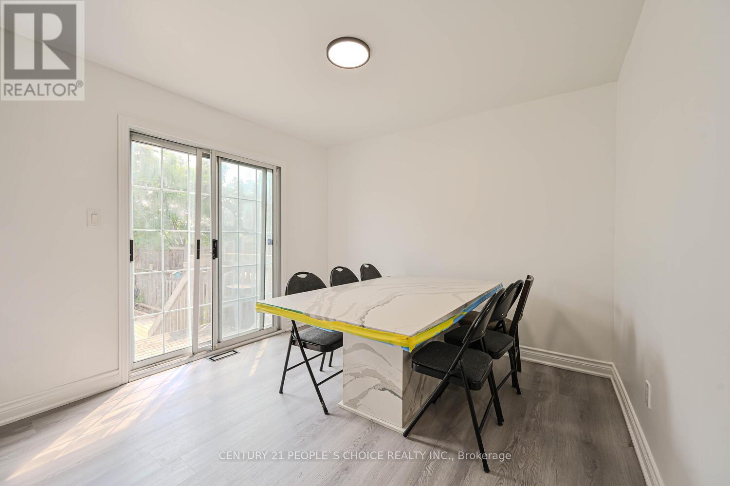 297 Flagstone Way, Newmarket, Ontario  L3X 2R8 - Photo 15 - N12319525