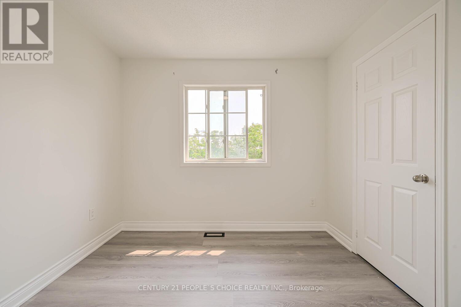297 Flagstone Way, Newmarket, Ontario  L3X 2R8 - Photo 26 - N12319525