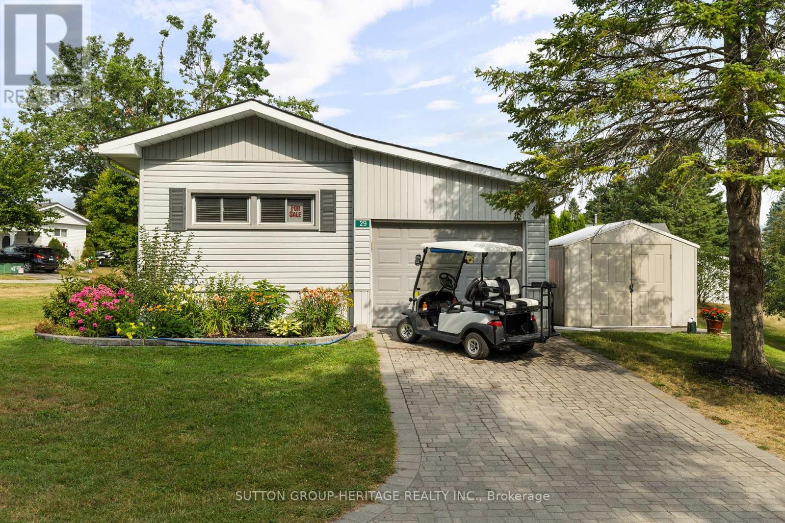 29 Cameron Drive, Oro-Medonte, Ontario  L0L 1T0 - Photo 2 - S12319445