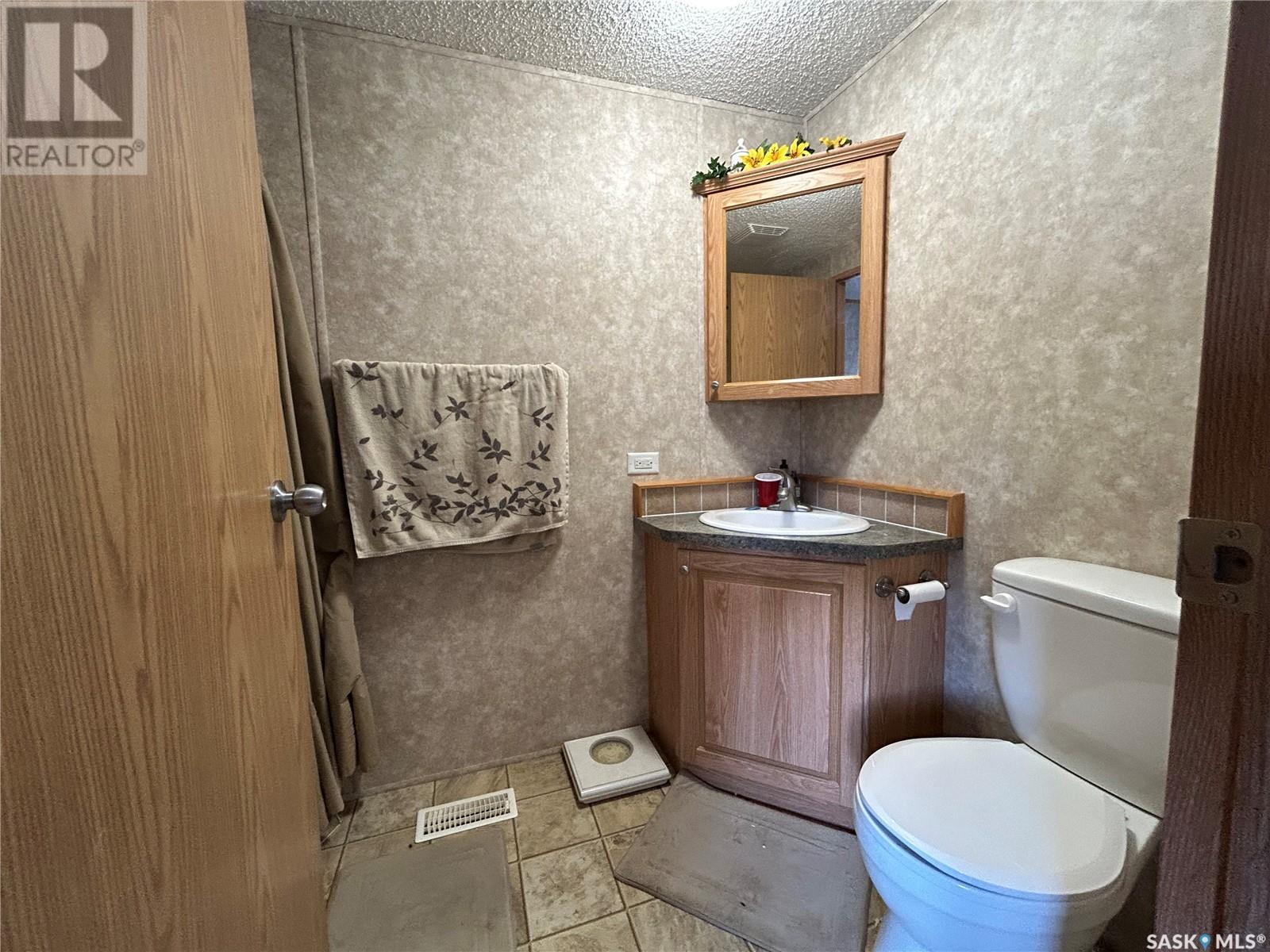 619 1st Avenue E, Choiceland, Saskatchewan  S0J 0M0 - Photo 20 - SK014165