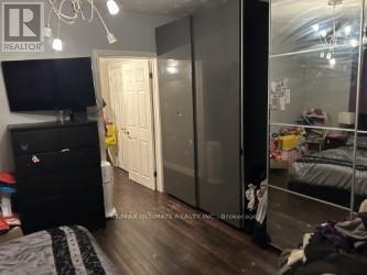 31 St. Clair Gardens, Toronto, Ontario  M6E 3V6 - Photo 18 - W12319410