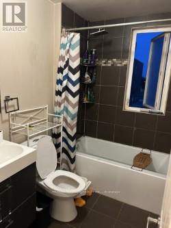 31 St. Clair Gardens, Toronto, Ontario  M6E 3V6 - Photo 19 - W12319410