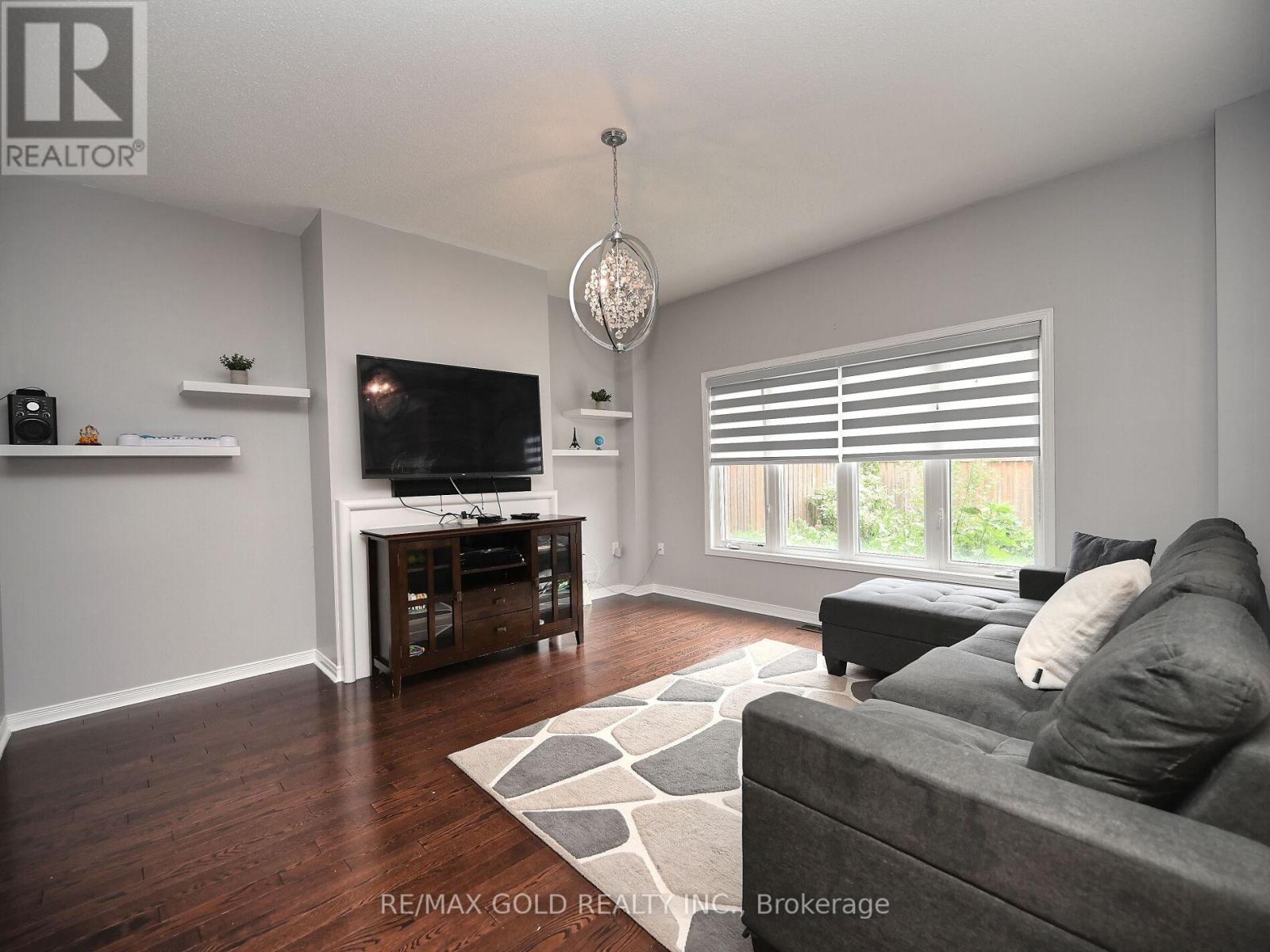 96 Ledger Point Crescent, Brampton, Ontario  L6R 3W1 - Photo 19 - W12319423