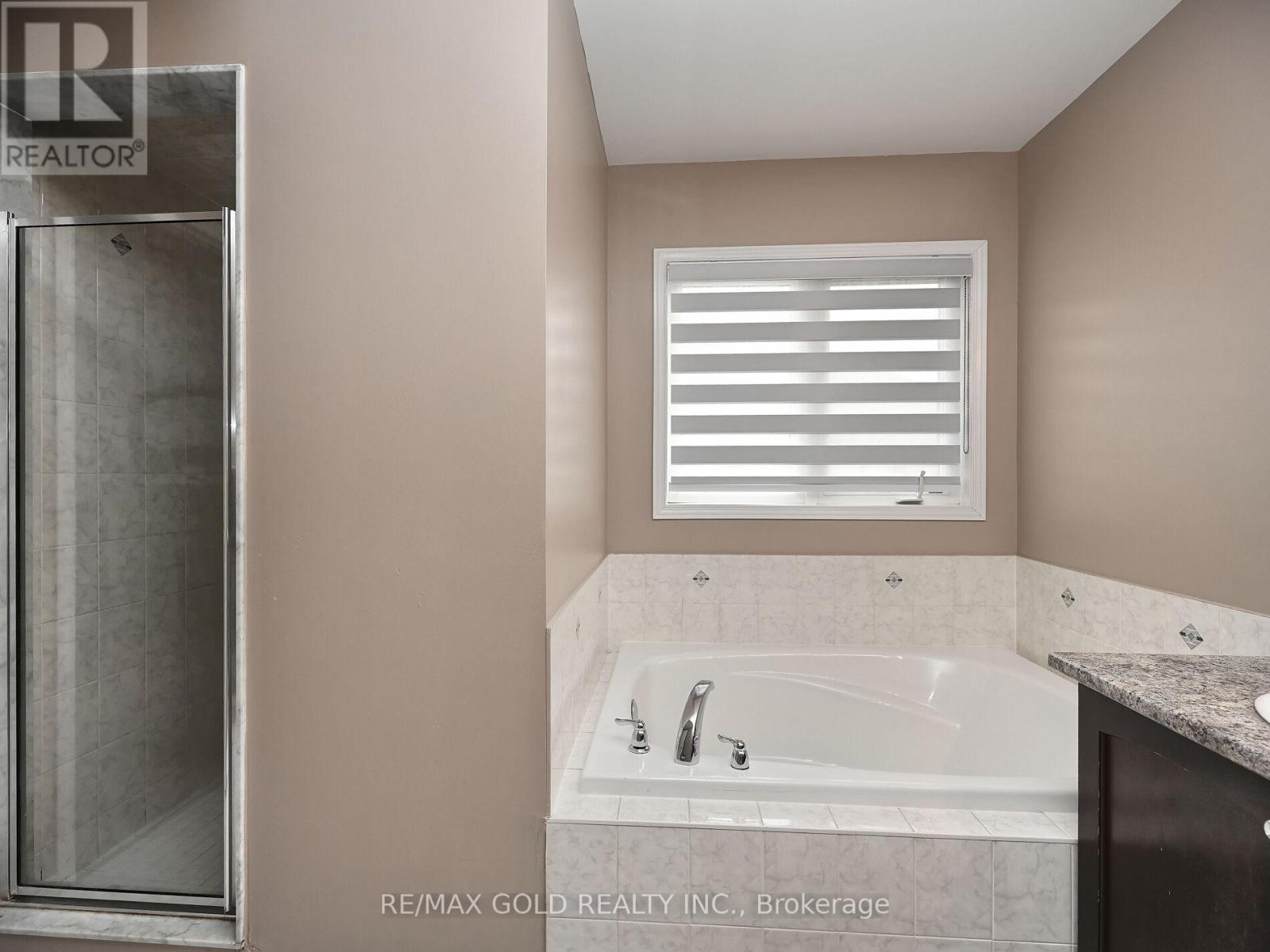 96 Ledger Point Crescent, Brampton, Ontario  L6R 3W1 - Photo 27 - W12319423