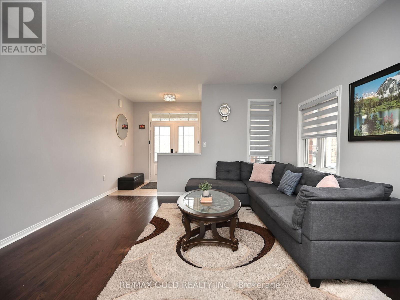 96 Ledger Point Crescent, Brampton, Ontario  L6R 3W1 - Photo 8 - W12319423