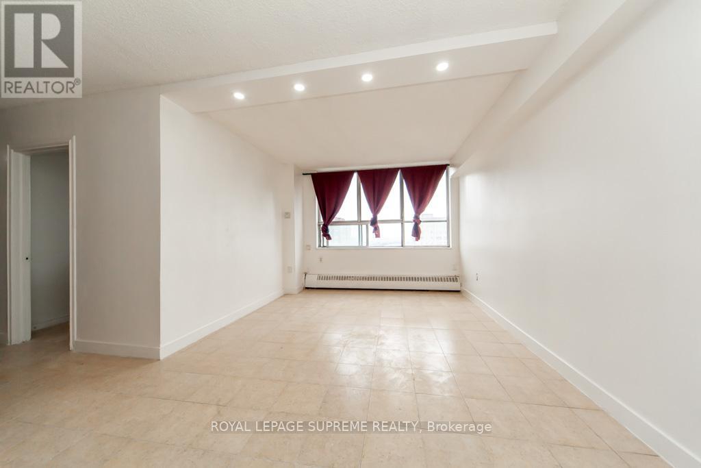 908 - 940 Caledonia Road, Toronto, Ontario  M6B 3Y4 - Photo 11 - W12319449