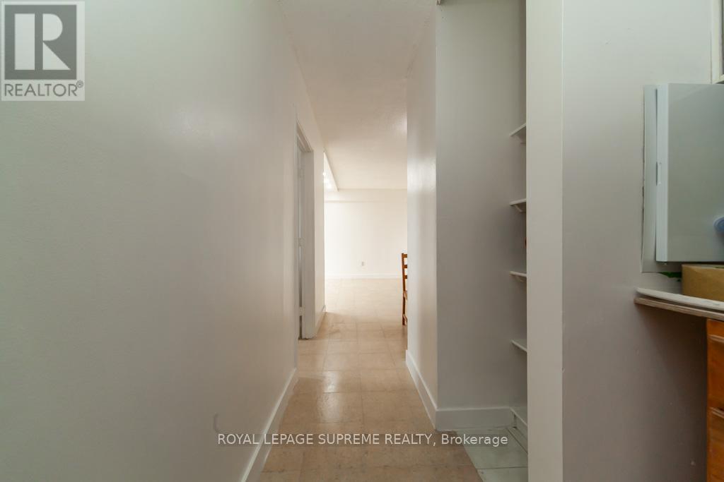 908 - 940 Caledonia Road, Toronto, Ontario  M6B 3Y4 - Photo 25 - W12319449