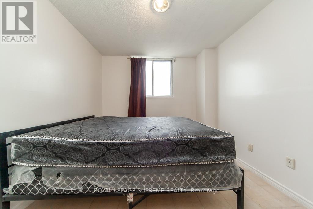 908 - 940 Caledonia Road, Toronto, Ontario  M6B 3Y4 - Photo 27 - W12319449