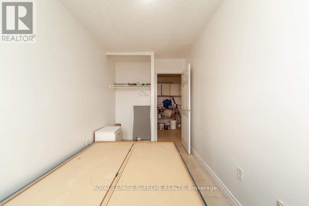 908 - 940 Caledonia Road, Toronto, Ontario  M6B 3Y4 - Photo 31 - W12319449