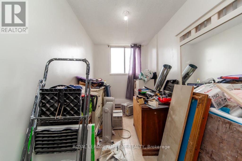 908 - 940 Caledonia Road, Toronto, Ontario  M6B 3Y4 - Photo 32 - W12319449