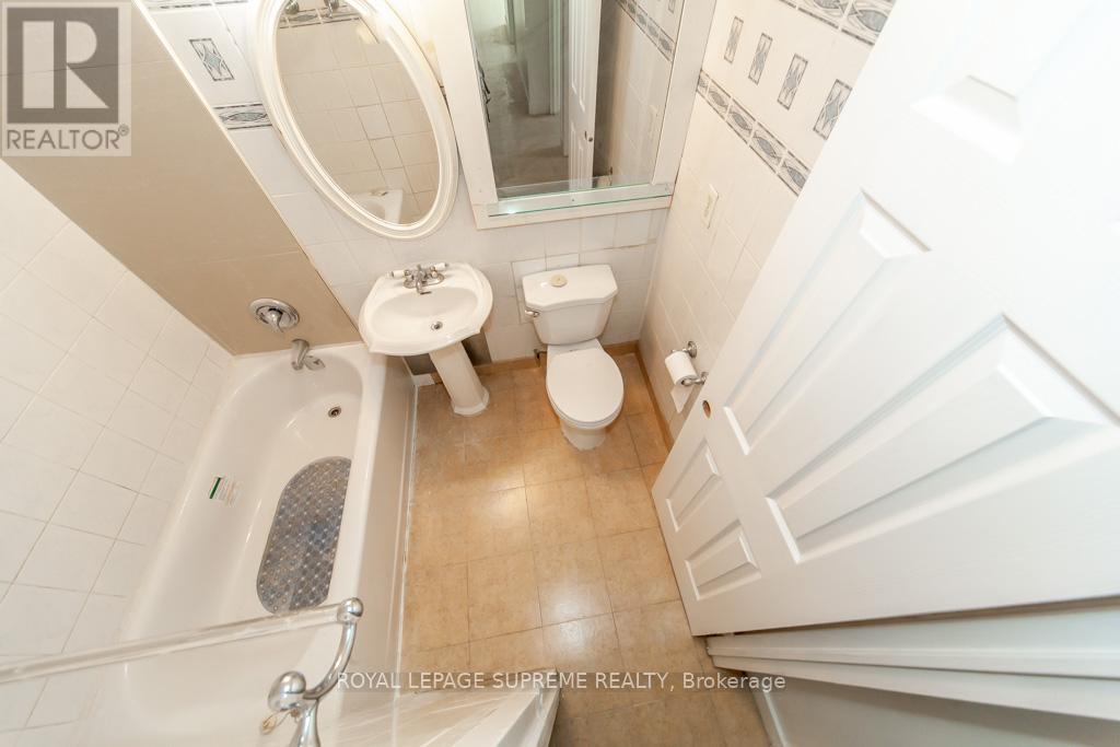 908 - 940 Caledonia Road, Toronto, Ontario  M6B 3Y4 - Photo 35 - W12319449