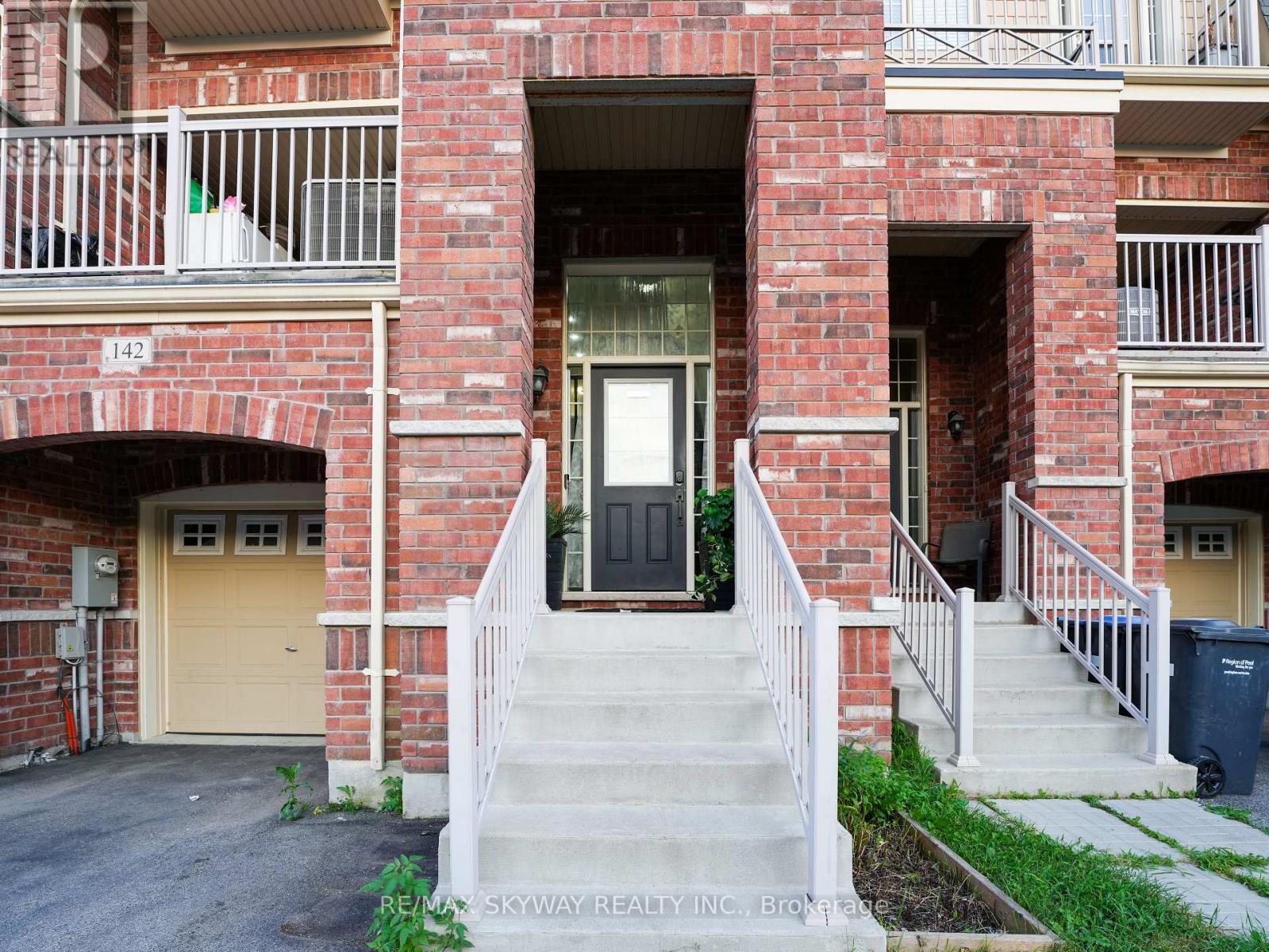 142 Inspire Boulevard, Brampton, Ontario  L6R 3X7 - Photo 10 - W12319473