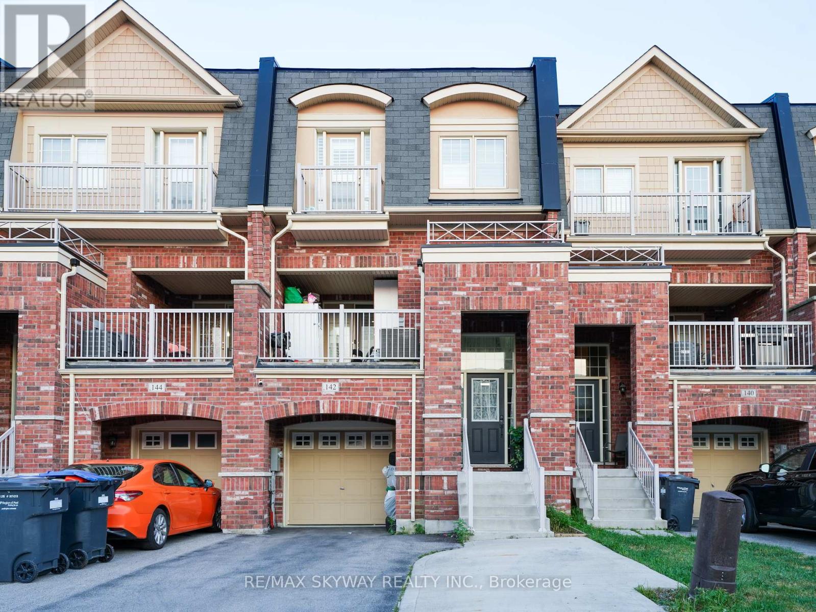 142 Inspire Boulevard, Brampton, Ontario  L6R 3X7 - Photo 8 - W12319473
