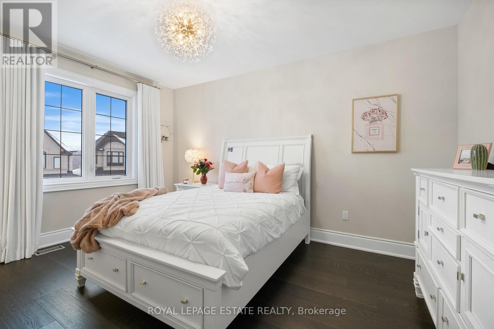 2338 Hyacinth Crescent, Oakville, Ontario  L6M 5M8 - Photo 30 - W12319483