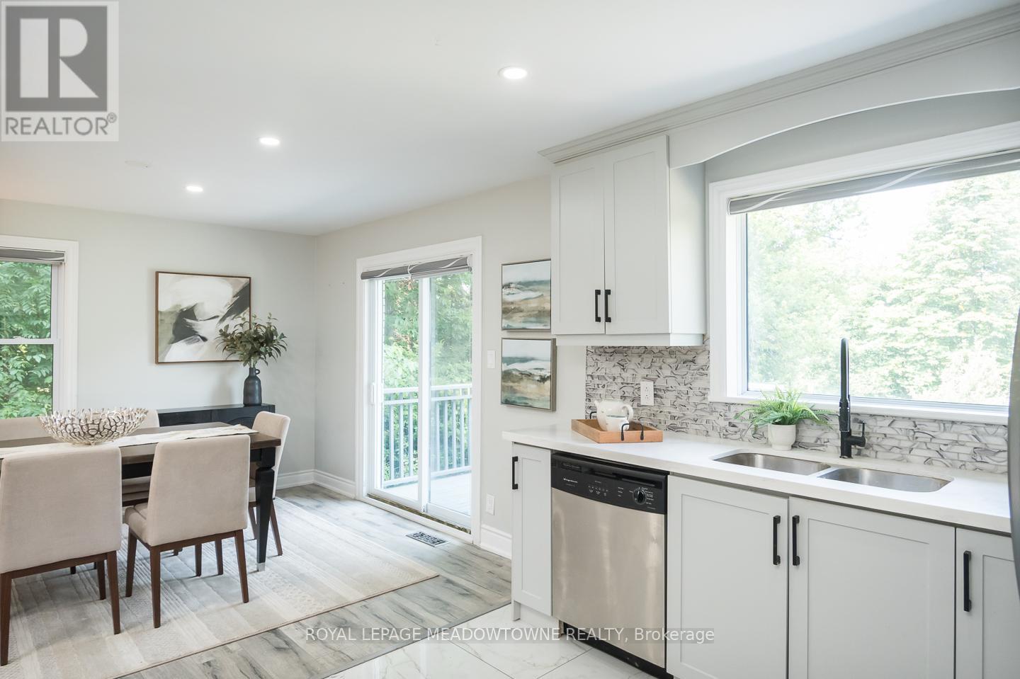 10805 Fourth Line, Halton Hills (Rural Halton Hills), Ontario  L9T 2X9 - Photo 17 - W12319537