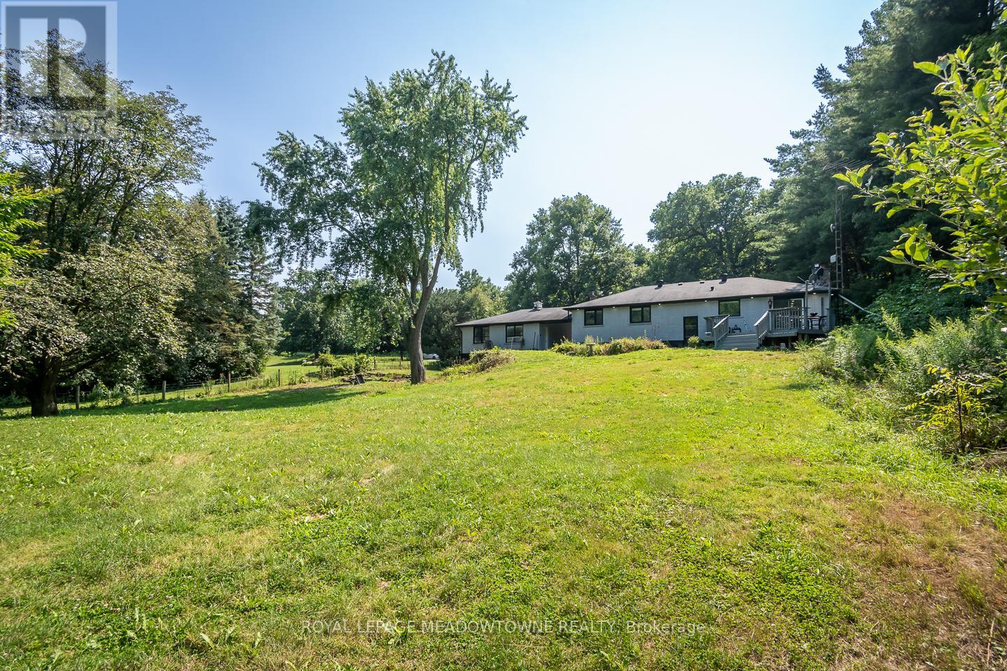 10805 Fourth Line, Halton Hills (Rural Halton Hills), Ontario  L9T 2X9 - Photo 40 - W12319537