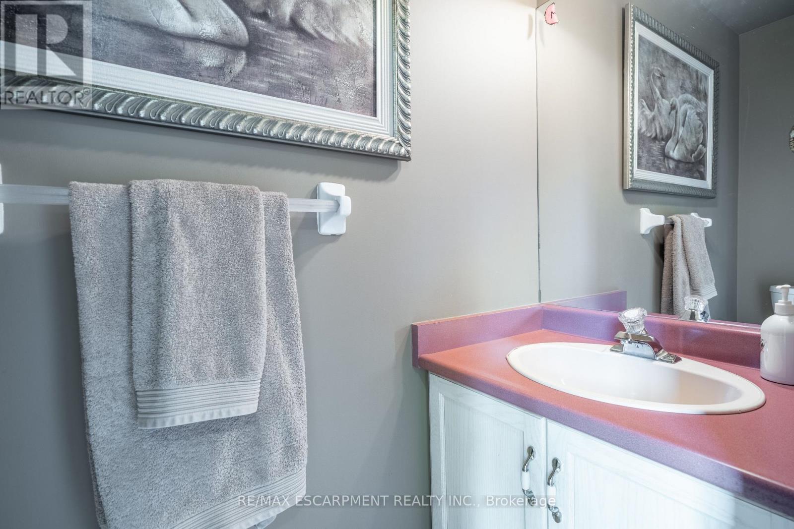 89 Meadowlands Boulevard, Hamilton, Ontario  L9K 1H8 - Photo 29 - X12319420