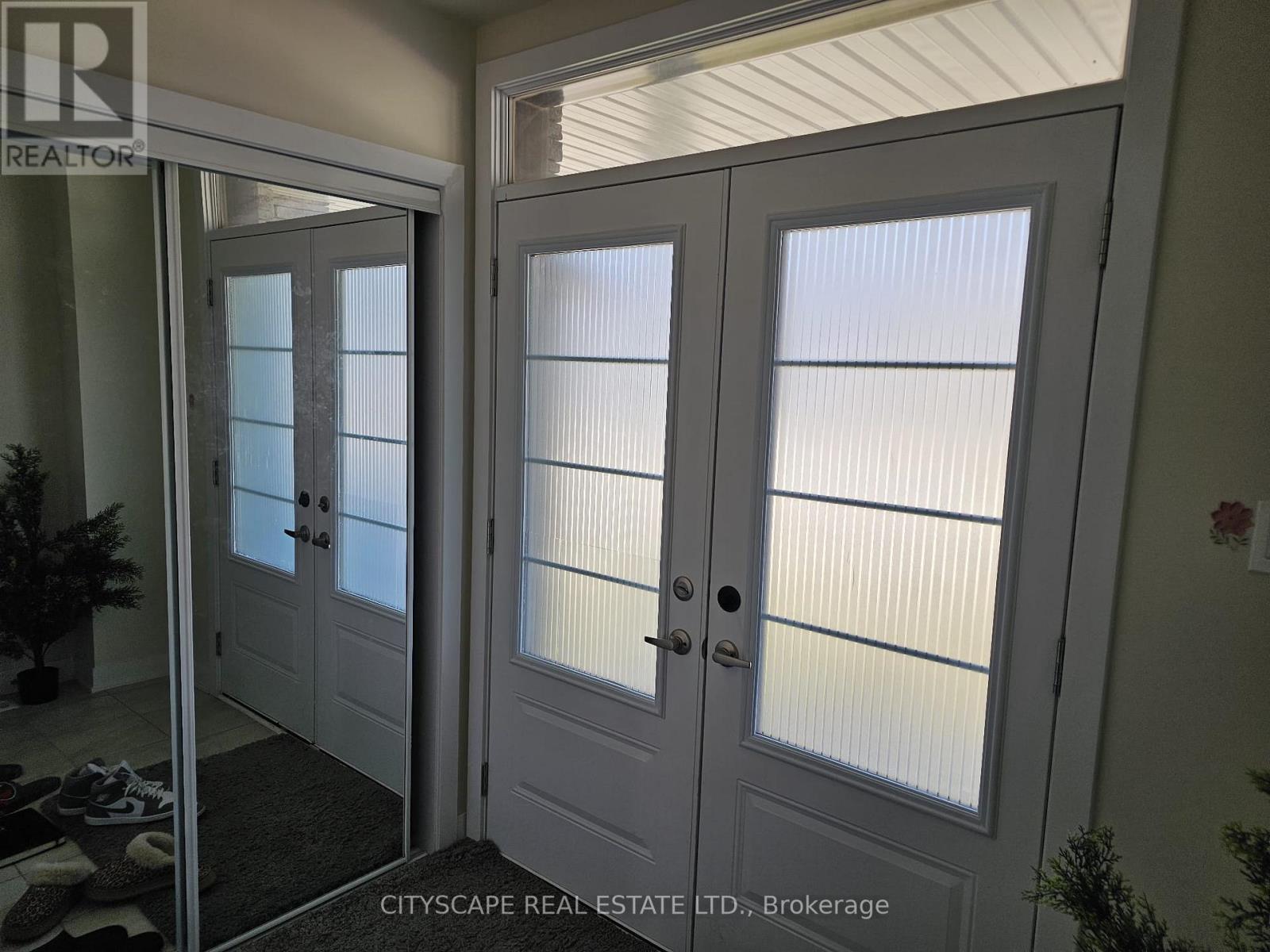 Property at 61 STARBOARD CRESCENT image 2