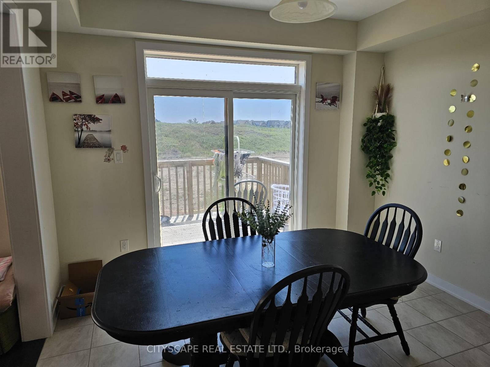 61 Starboard Crescent, Welland, Ontario  L3B 0M7 - Photo 7 - X12319572