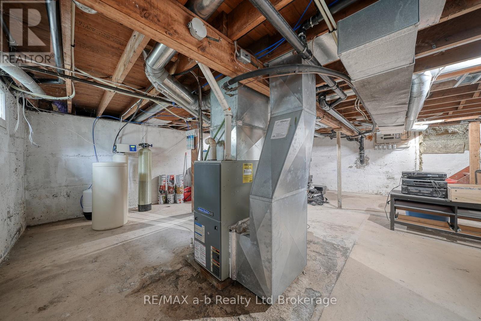 62 William Street, Ingersoll, Ontario  N5C 1M5 - Photo 25 - X12319723