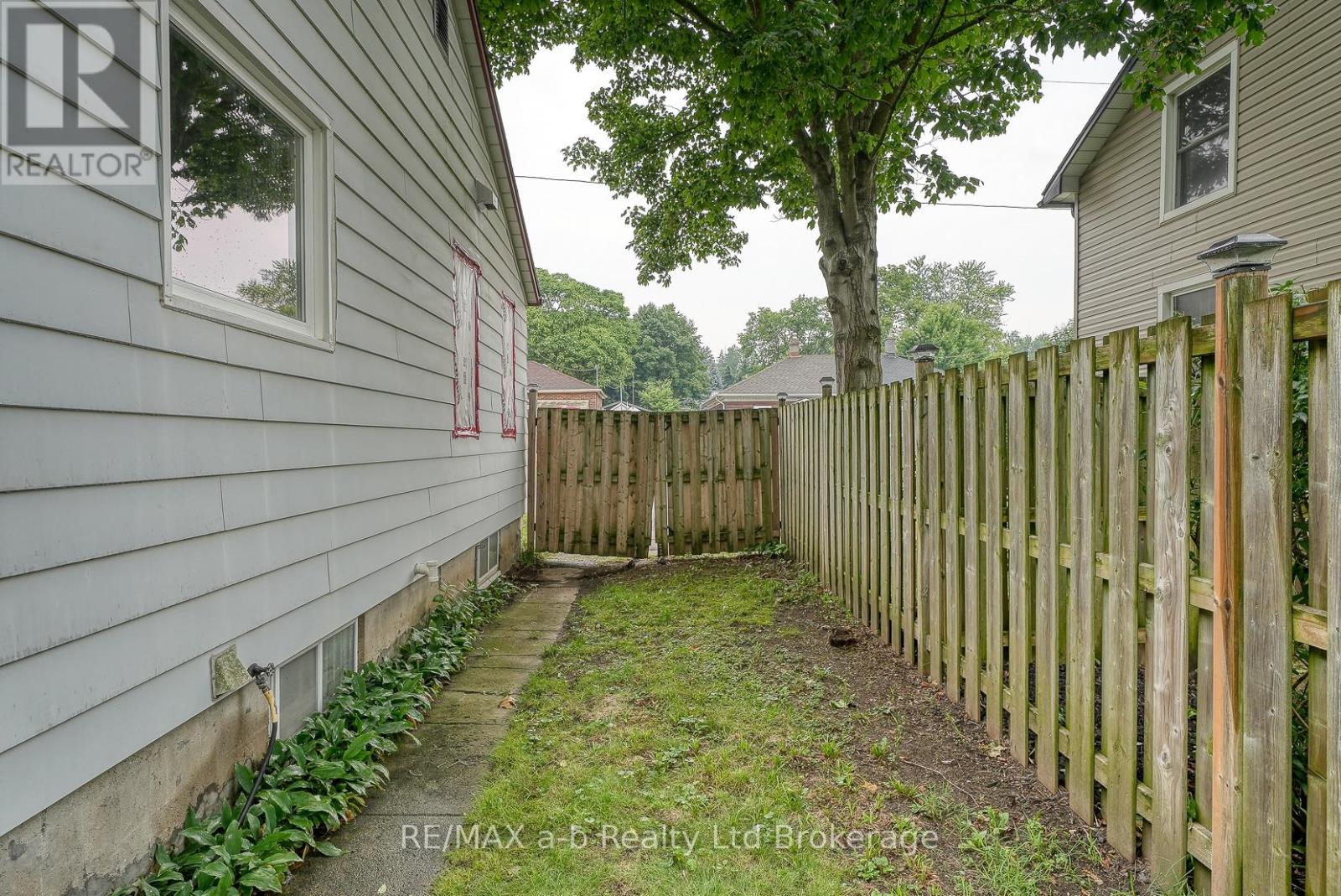 62 William Street, Ingersoll, Ontario  N5C 1M5 - Photo 28 - X12319723