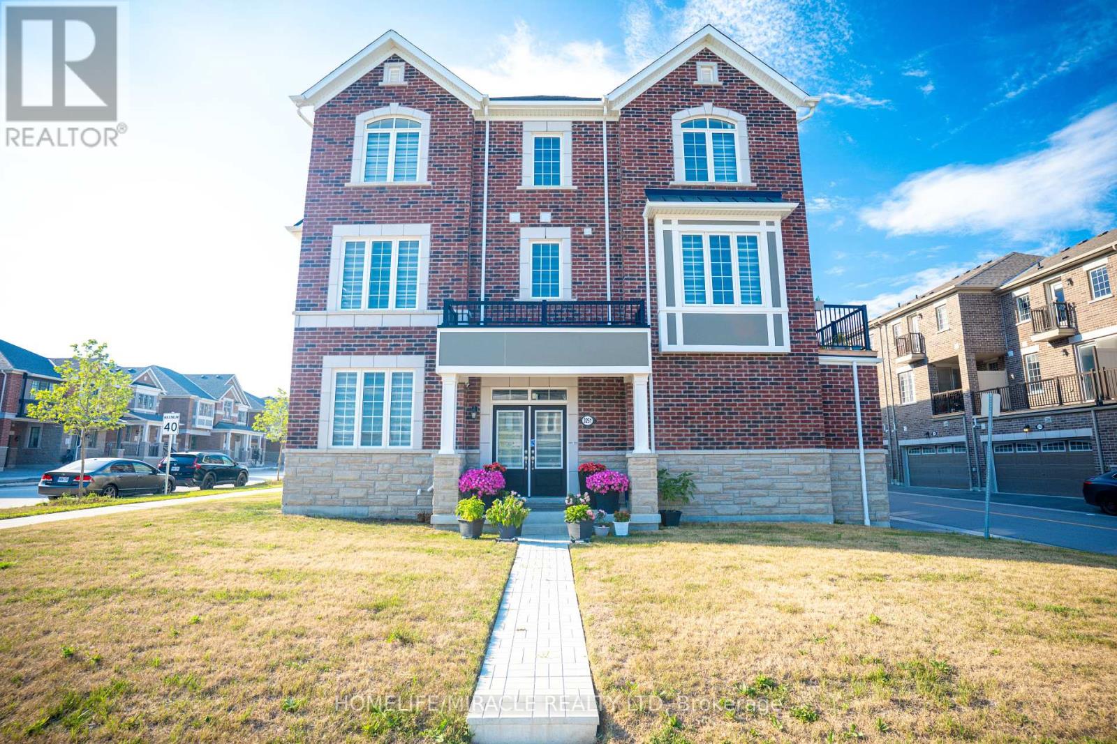 Property at 3251 BRIGADIER AVENUE image 2