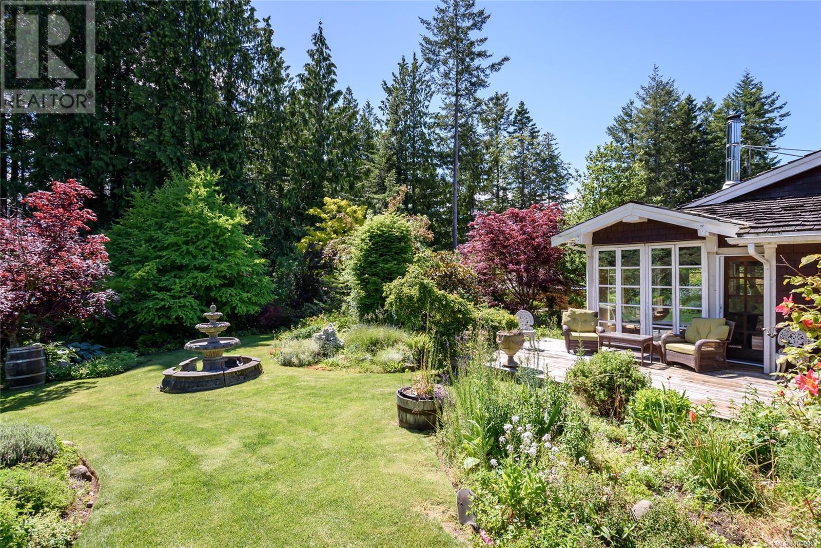7679 Victor Lane, Fanny Bay, British Columbia  V0R 1W0 - Photo 24 - 1009063