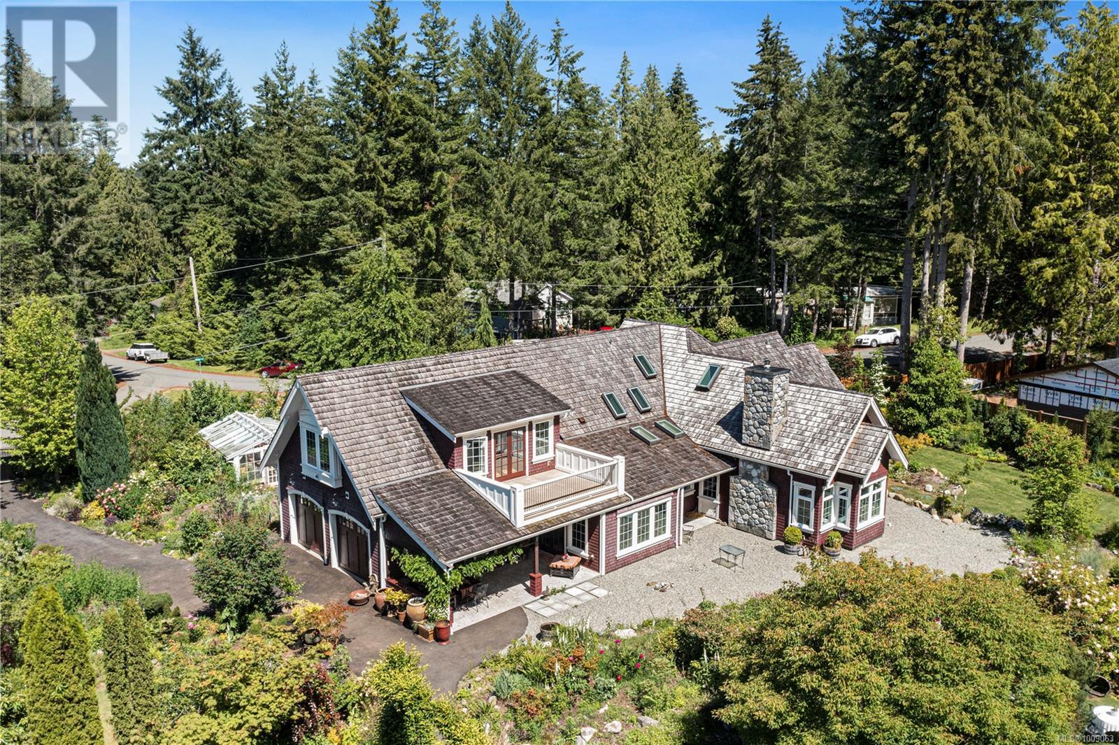 7679 Victor Lane, Fanny Bay, British Columbia  V0R 1W0 - Photo 36 - 1009063
