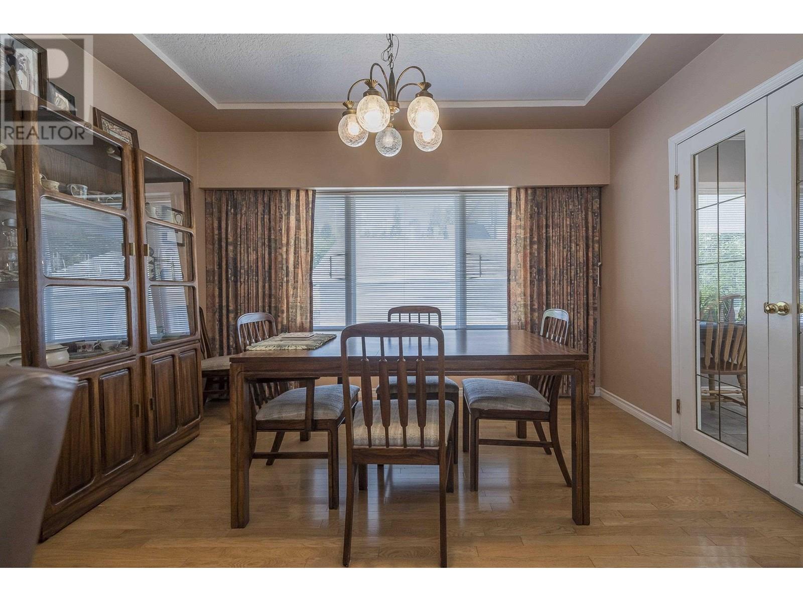 541 Cochrane Avenue, Coquitlam, British Columbia  V3J 2A3 - Photo 12 - R3031817