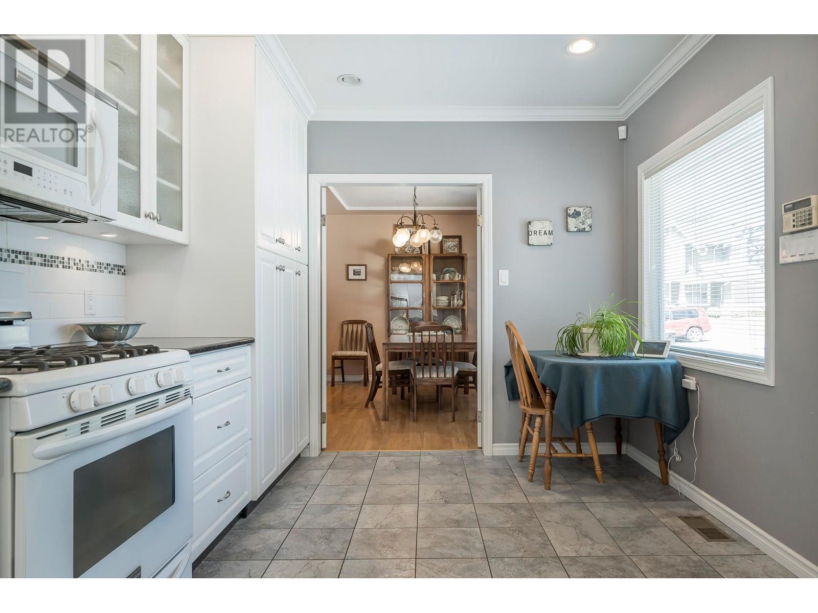 541 Cochrane Avenue, Coquitlam, British Columbia  V3J 2A3 - Photo 17 - R3031817