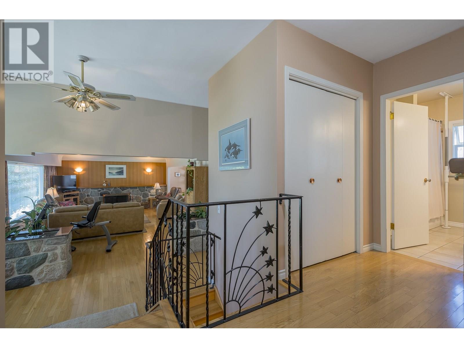 541 Cochrane Avenue, Coquitlam, British Columbia  V3J 2A3 - Photo 25 - R3031817