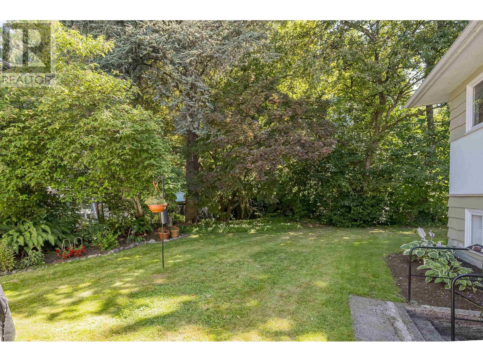541 Cochrane Avenue, Coquitlam, British Columbia  V3J 2A3 - Photo 19 - R3031817