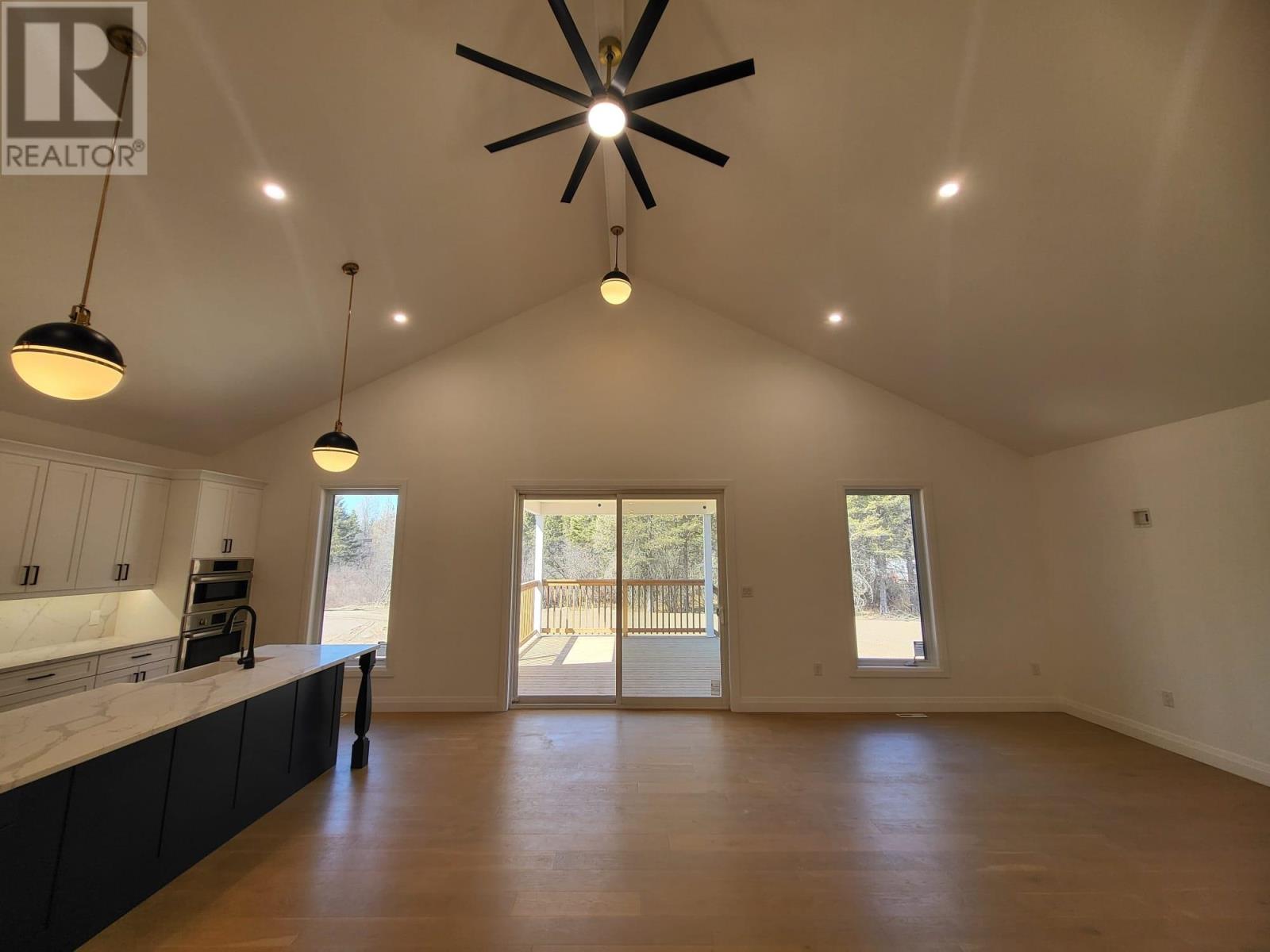 Property at 1659 Mountain RD image 2