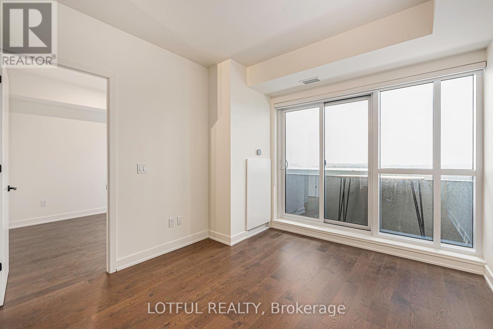 1305 - 560 Rideau Street, Ottawa, Ontario  K1N 5Z8 - Photo 4 - X12319770