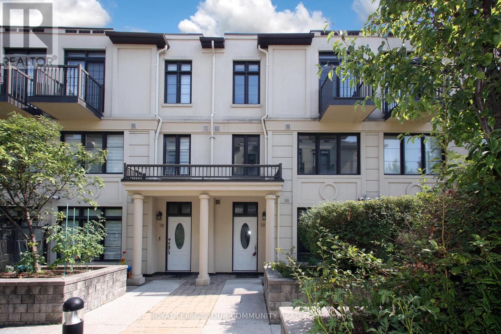 Property at 19 - 7 BRIGHTON PLACE image 1