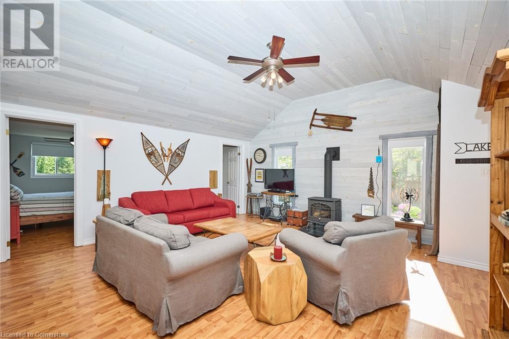 Property at 282 BAYGROVE Line image 4