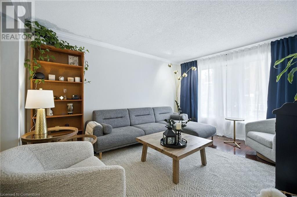 38 Locke Street S, Hamilton, Ontario  L8P 3Z8 - Photo 6 - 40755077