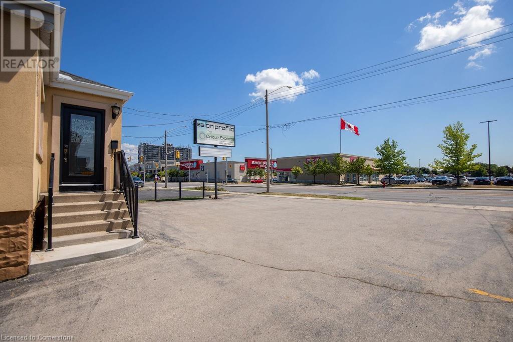 664 Upper James Street, Hamilton, Ontario  L9C 2Z3 - Photo 7 - 40755846