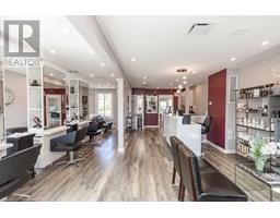 664 UPPER JAMES Street, Hamilton, Ontario