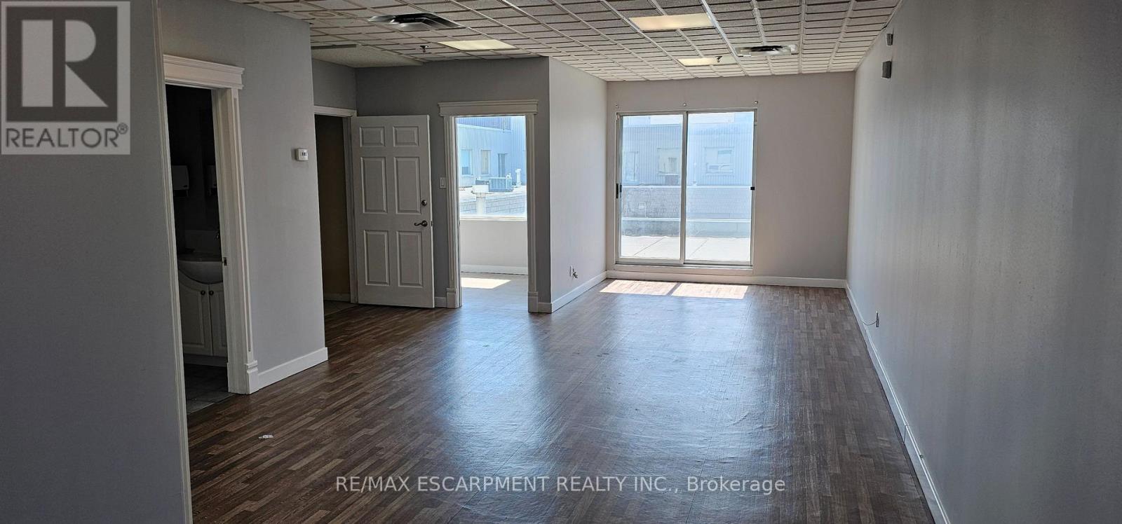 20 - 2355 Derry Road, Mississauga (Northeast), Ontario  L5S 1V6 - Photo 5 - W12319682