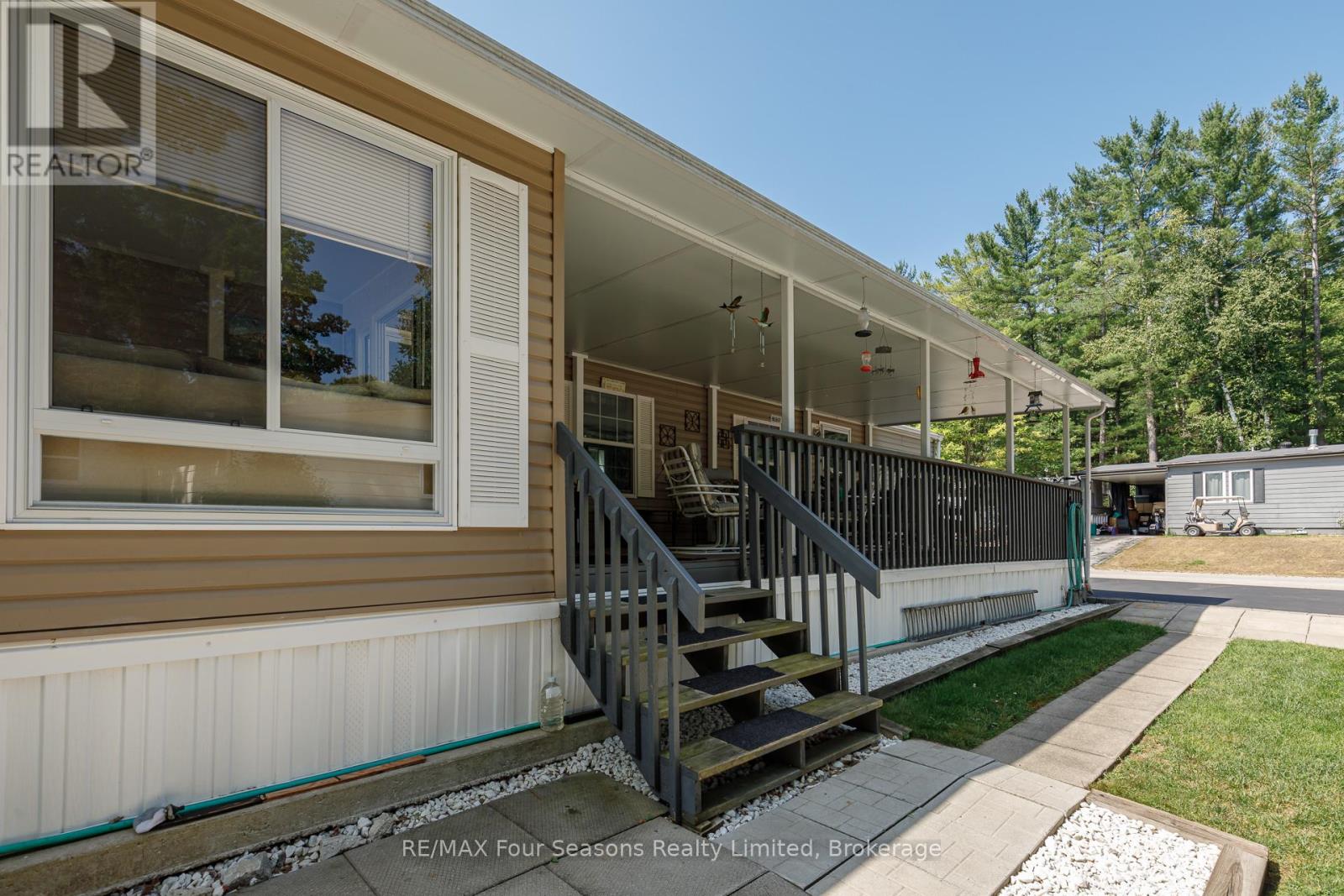 7 Allen Drive S, Wasaga Beach, Ontario  L9Z 1K5 - Photo 16 - S12319827